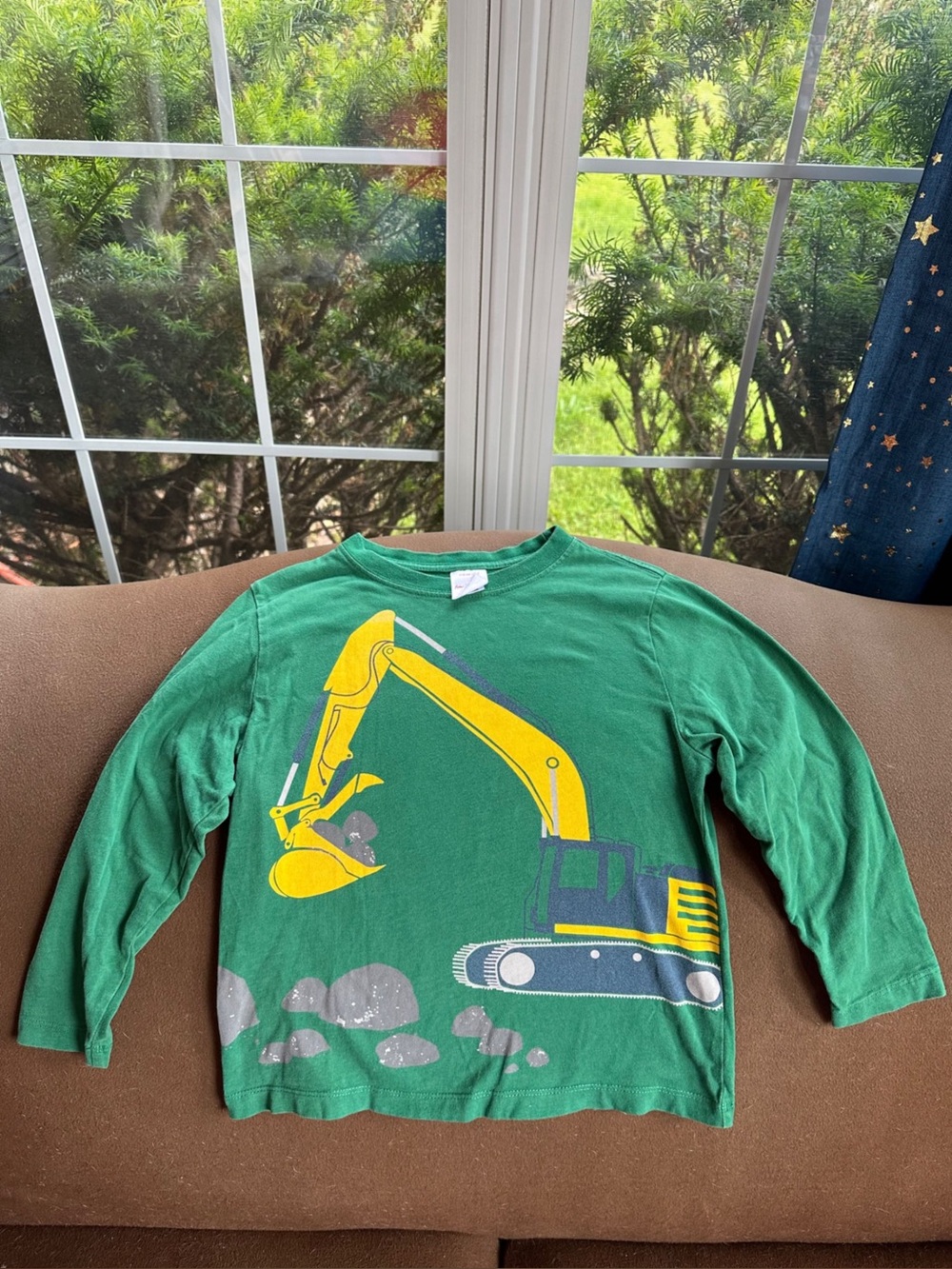 Hanna Andersson Green Excavator Boys Sueded Art Long Sleeve Tee Size 5 (110 cm)